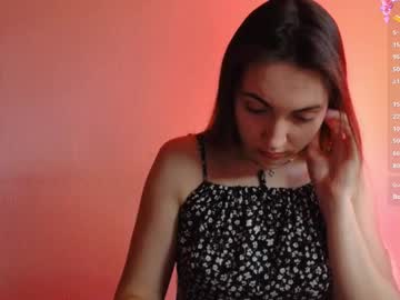 Little___angell, 24 years old, Goal: ??Sexy Dance? #bigass #c2c #new #french #cute - Next Goal: ??Show your ass?, webcam photo