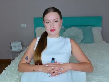 Little__cut1e, 18 years old, ?? WELCOME ?? iM NEW HERE ? #18 #teen #new #shy #skinny, webcam photo