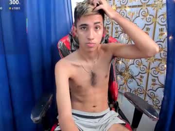 Little_stiven big cock cam stud 18 yrs streaming live