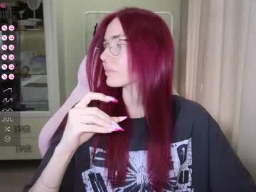 Littlevildevil, 18 years old, every 300tk topless blowjob [300 tokens left] #smalltits #cute #young #blowjob #c2c, webcam photo