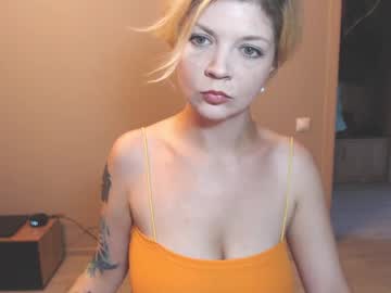 Liza_wet • oil24y • Latvia • public
