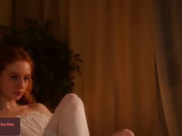Lizzy_blaze • redhead • Somewhere • public