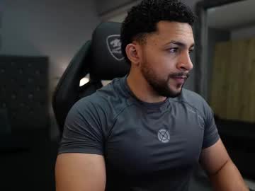 Loganmartinx big cock cam stud 99 yrs streaming live