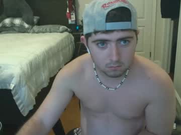 Live cam boy Logannnfucks, 19 yrs – Hot Male Cams