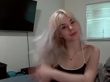 Lolalixx6969, GOAL: Taste myself [92 tokens remaining] Welcome to my room! Stay and chat with me <3 #blonde #anal #young #ass #fuckmachine, webcam photo