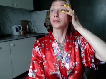 Lollifox_1 • naturalboobs36y • On the way to the stars • public