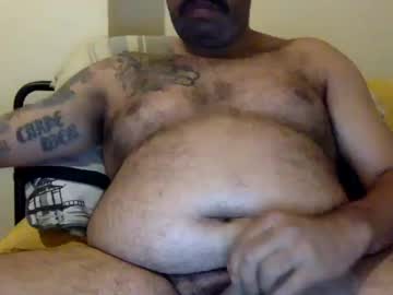 Catch me live as London_lad_101 in premium male cam shows