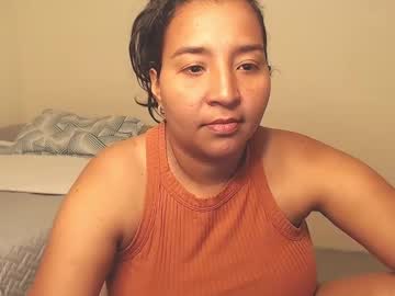 Squirting cam girl Loretta_ live now
