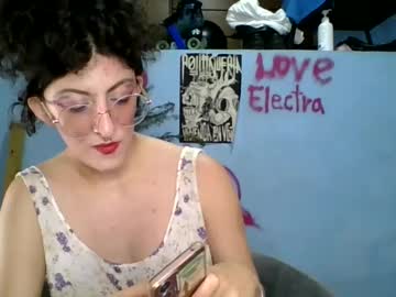 Love_electra • spanks24y • Antioquia, Colombia • public