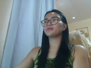 Lovely_laura09 • asian • ask me! • public