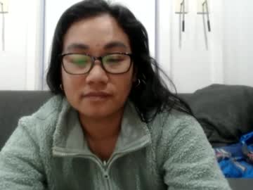 Lovelyquey • tits42y • Philippines • public