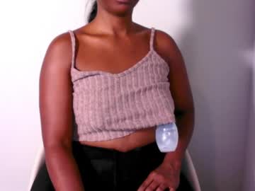 Live Milf Lovingnina, 23 yrs - Hot Milf Cams