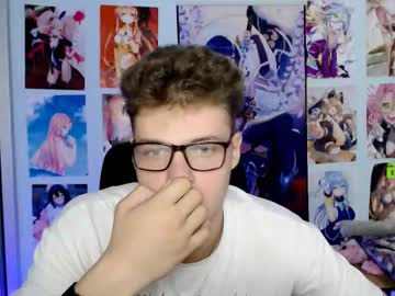 Live gay cam model Lucas_long_ streaming now in HD