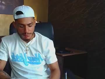 Lucawardd, 21 years old, Repeating Goal: Flash Cock - Welcome to my room! - #alpha #bigcock #feet #master #new, webcam photo