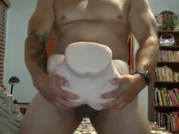 Muscle cam star Luchamuscles, 34 yrs