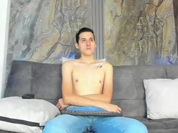 Luigimarchetti, GOAL: Sensual Dance [21 tokens remaining] Welcome to my room! #skinny #Femboy #young #anal #cum, webcam photo