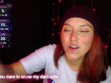 Feet Cams Live model Luna777_nyx, age 27 streaming Foot Fetish VR