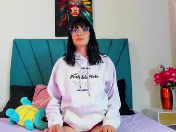 Catch me live as Luna_wish3 in premium male cam shows