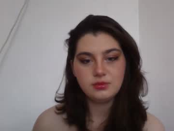 Lunamoody • brunette • your head? • private