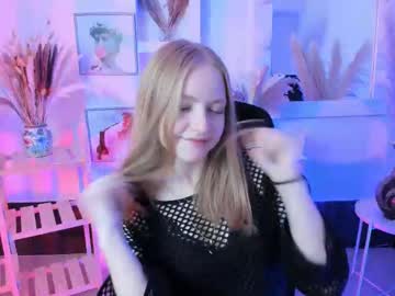 Lunawiinters • blonde19y • Poland, Krakow • public