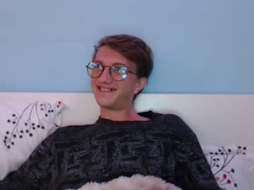 Live twink cam Lustyblond, age 22 yrs nude and streaming