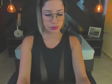 Hairy cam model Luvelyunique_ live now