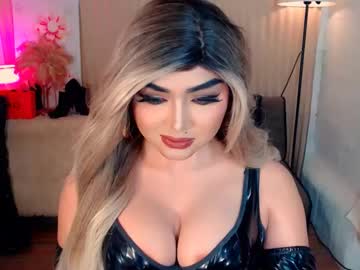 Skinny Asian cam girl Luxsasha | 22 yrs live in HD