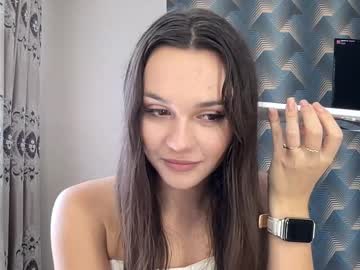 Madalenesnedeger, 18 years old, Goal: Spin around! Hello! I'm #new here and hope we'll be good friends! #shy #18 #young #cute [9 tokens remaining], webcam photo