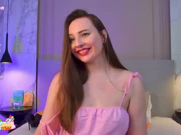 Maltii_evans • redhead25y • Your dick • public