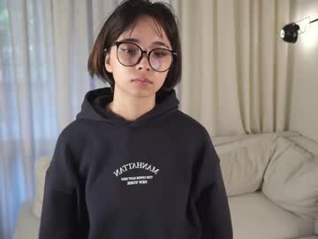 Maracommiskey, 18 years old, Hello CB Goal This is my first day:play a little with lips close to the camera ><   #new,me #18 #cute #natural #young [0 tokens remaining], webcam photo