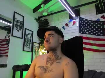 Live gay cam model Marcus_dwan20 yrs streaming now in HD