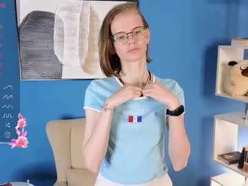 Marie_kelly, 18 years old, Goal- Stroke ass   #new #shy #teen #18 #skinny #young [68 tokens remaining], webcam photo