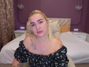 Mariellavv, 21 years old, Dance dance #new #teen #blonde #bigboobs #curvy [106 tokens remaining], webcam photo