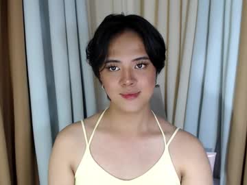 Skinny Asian cam girl Marikosue01 | 24 yrs live in HD