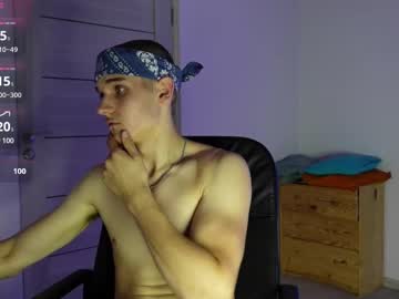 Mark_karson, 19 years old, Mark's room! #bigcock #findom #new #young #feet -- Current Goal: Get me naked at 400 tokens, webcam photo