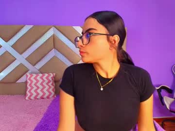 Martina_009, Welcome,It's my first day good with me #skinny #young #feet #cute #shy, webcam photo
