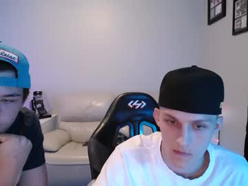 Live cam performer Master_phoenix12 streaming now