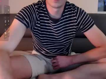Live gay cam model Matt7778811135 yrs streaming now in HD