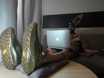 Mattxfeet • feet32y • France • public