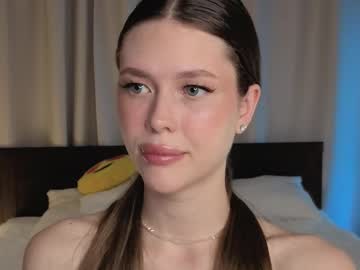 Maudcouncil, 19 years old, Goal -  ?Play with my tongue?My name is Olivia #18 #squirt #teen #bigass #lovense [22 tokens remaining], webcam photo