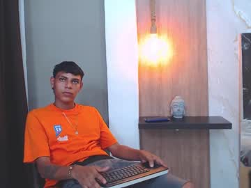 Max_willians_, GOAL: SHOW CUM [552 tokens remaining] Welcomo Babys come to live a great experience with me  #bbc #bigcock #muscle #18 #new, webcam photo