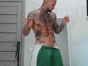 Maxi_foxxx • daddy30y • Europe • public
