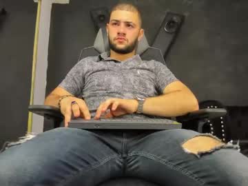Hairy cam model maximusdick1_, age 19 (hairy,  alpha,  dominant,  humiliation,  master) streaming live in HD