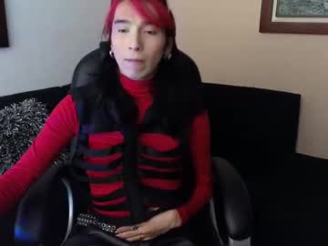 Maxxxien33, 19 years old, pants off [99 tokens left] #new #uncut #cute #anal #18, webcam photo