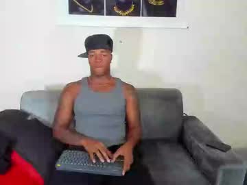 Muscle cam star Maytaison, 21 yrs