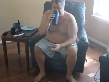 Catch me live as Mckhero, age 42 yrs in premium male cam shows