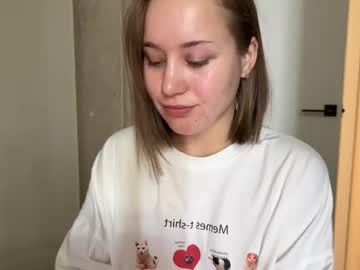 Melissatender, 19 years old, GOAL: sucking finger [28 tokens remaining] Welcome to my room!Give me a like?? #natural #18 #bigass #lovense #new, webcam photo
