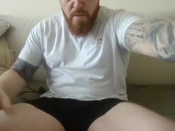 Mhmhm2288 • horny36y • England, United Kingdom • public