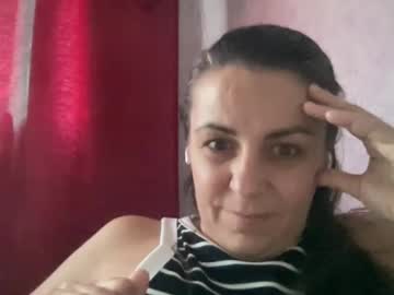 Mia_brightx, "Hello everyone, I'm new, thanks for the warm welcome # #new #nonude #shy #sweet #natural [920 tokens remaining], webcam photo