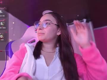 Feet Cams Live model Mia_monterrey_, age 21 streaming Foot Fetish VR